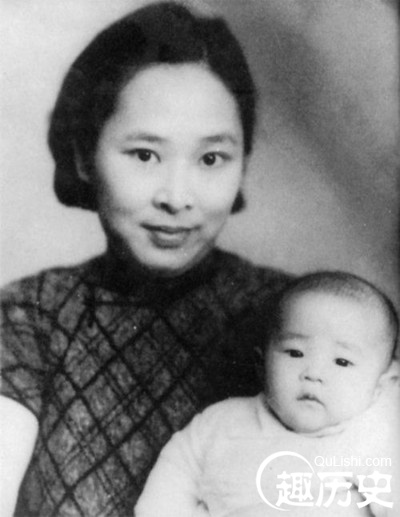 　　1938年曾宪植和爱子叶选宁在香港