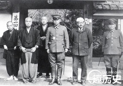 石原莞尔就提议让他的盟友板垣征四郎当陆军大臣,结果是由于梅津美治