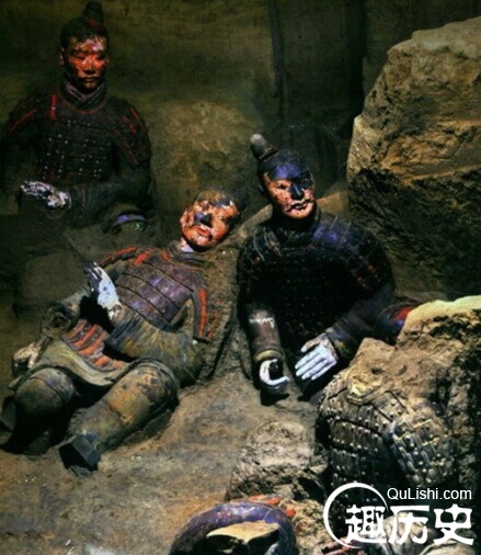 秦始皇地宫陵墓地道阴兵之谜:秦陵地宫在哪里