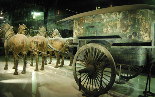 秦始皇陵墓被盗过吗+秦始皇陵地下墓穴结构如