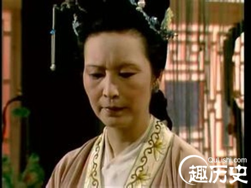 《红楼梦》中的王夫人为什么要撵走金钏儿?