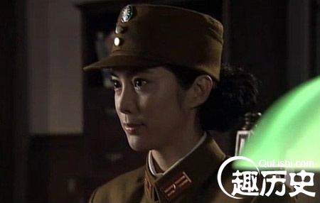 <em>戴笠</em>在<em>女特务</em>中选老婆:白天当秘书晚上是夫人