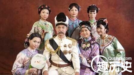 短命皇帝袁世凯:一个男人和十位夫人的