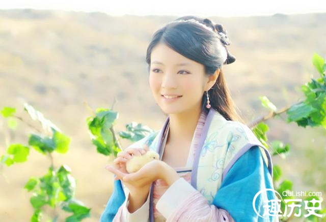 诗咏历代女子:描写古代各时期美女的诗词有哪