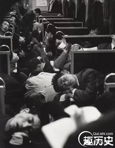 老照片大历史:讲述那些过去的岁月往事