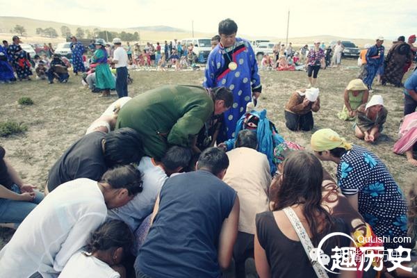 揭秘:神秘萨满教的节日祭祀活动