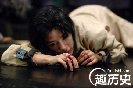 去衣受杖侮辱人格!