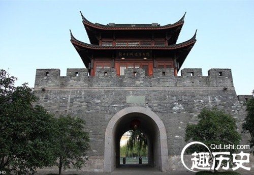 宋高宗赵构为何要迁都杭州?南宋的都城是哪里