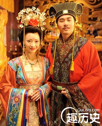 张皇后谋杀太子李豫而立越王李系.