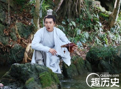 电视剧花千骨异朽阁阁主是谁 是不是东方荀卿