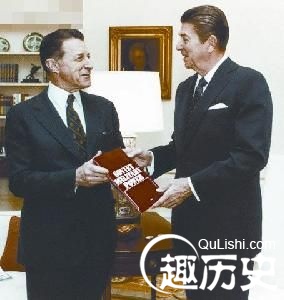 中国威胁论:冷战时期所谓苏联威胁论翻版