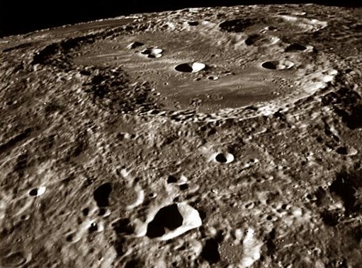 月球未解之谜:月球的十大未解之谜你知道多少?-趣历史