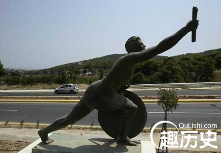 马拉松运动的起源:菲迪皮茨长途奔跑传递喜讯