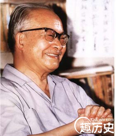 金介甫也认为《看虹录》的女主角,正是《水云》里的"偶然.